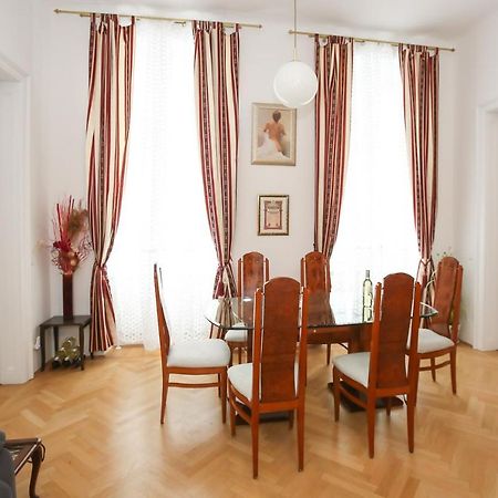 Apartments Opera Vienna Luaran gambar